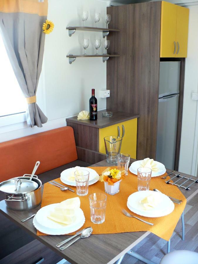 Victoria Mobilehome In Orsera Camping Resort Luaran gambar