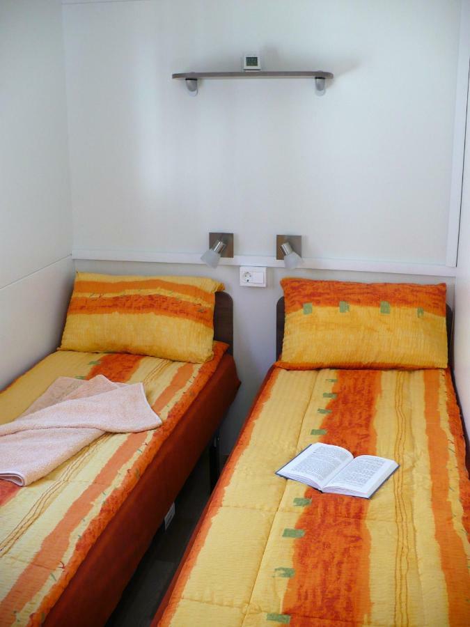 Victoria Mobilehome In Orsera Camping Resort Luaran gambar
